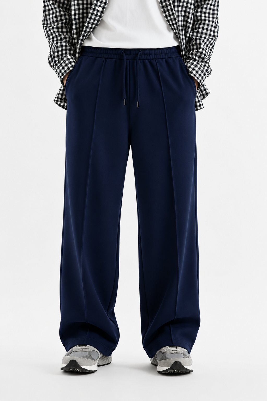 Pleated Relaxed Navy Blue Trouser