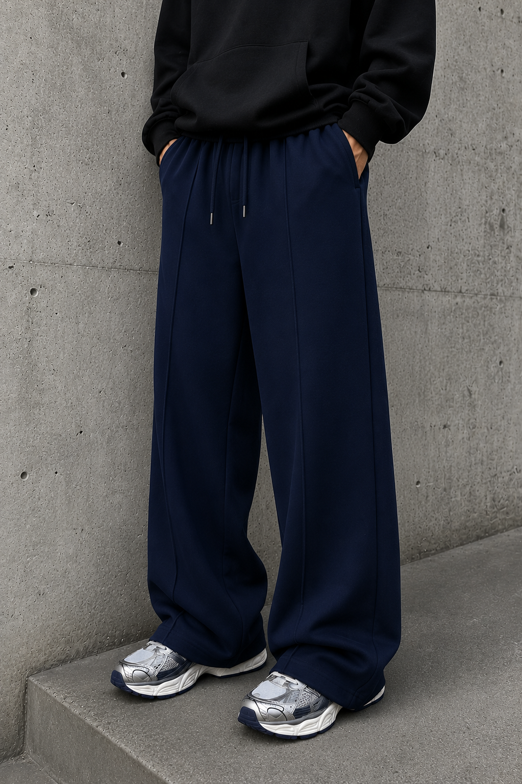 Pleated Relaxed Navy Blue Trouser