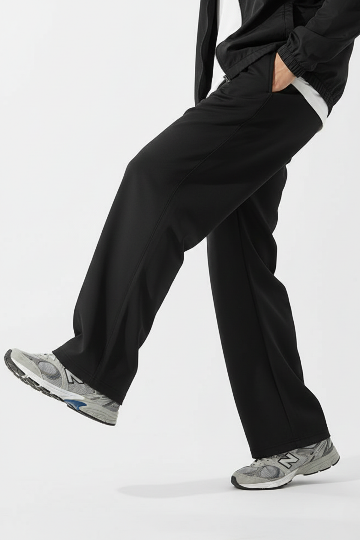 Pleated Relaxed Black Trouser